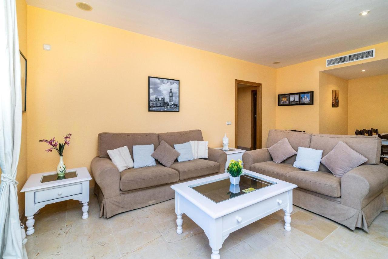 Spacious Apartment In Marbella Exterior photo
